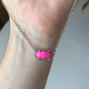 Kendra Scott Elisa Gold Pendant Necklace -Magenta